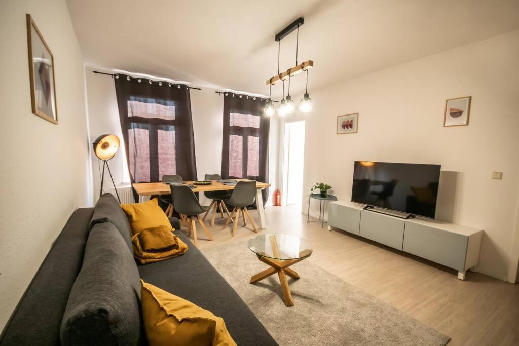 Super Lage Modern Boxspringbett *Netflix* Wlan* Apartment Chemnitz Bagian luar foto